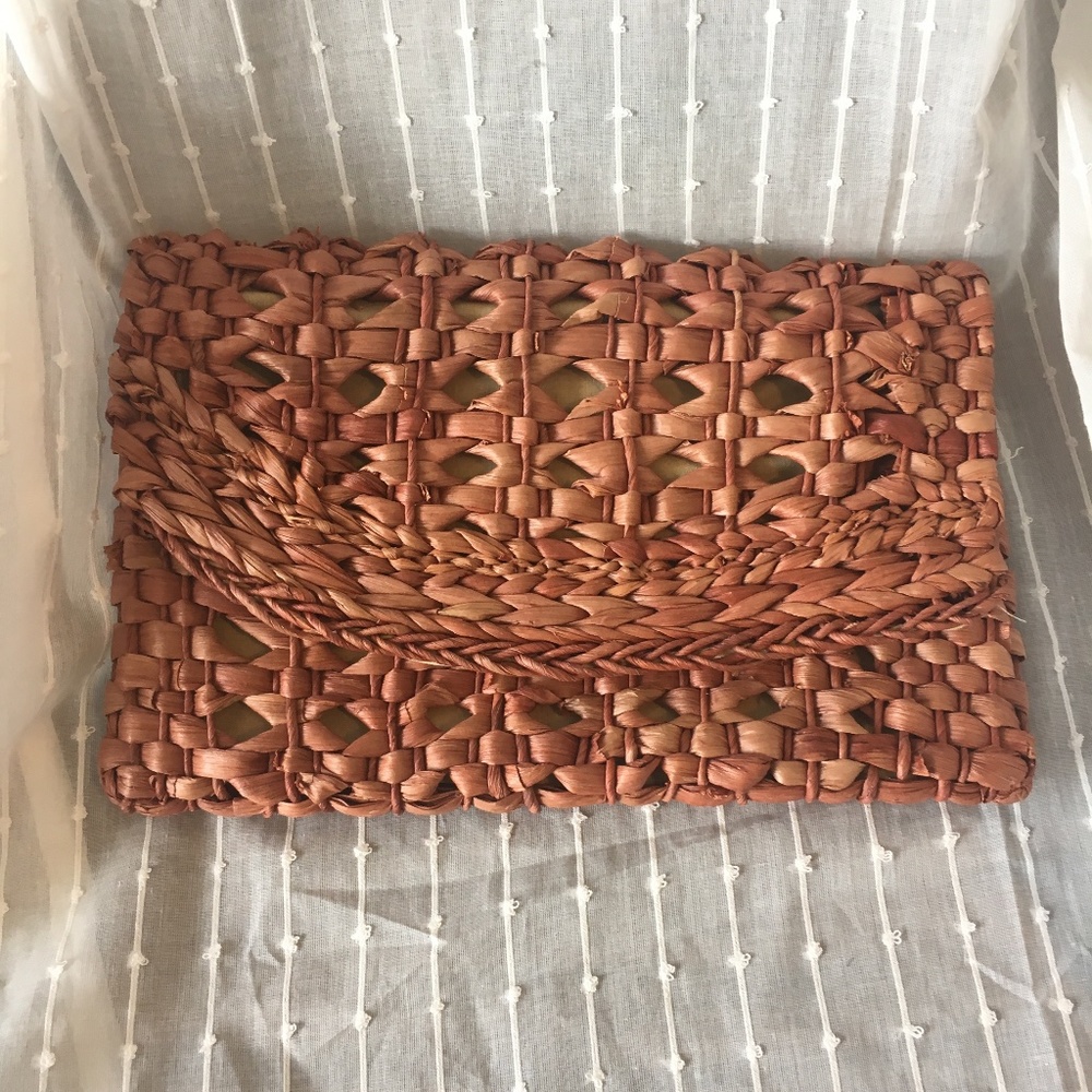 Anthropologie straw clutch purse